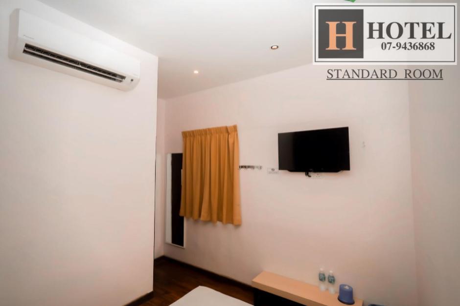 H Hotel Сегамат Экстерьер фото